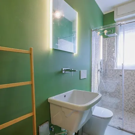 Station 3 Bedrooms & 2 Bathrooms - B شقة