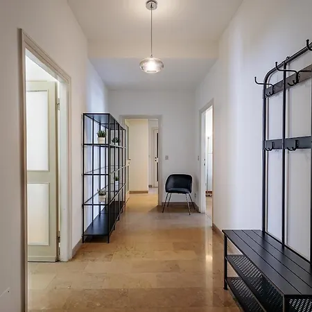 شقة Station 3 Bedrooms & 2 Bathrooms - B ميلان
